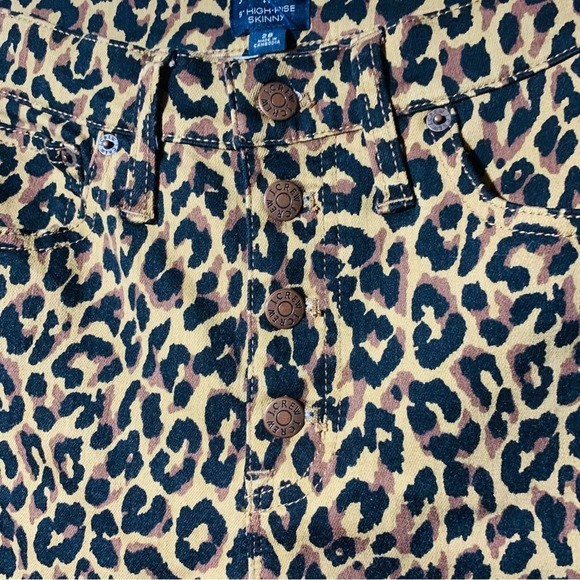 J Crew  Woman Size 28 Leopard 9" High-Rise Skinny Jean w/ Button Fly - Picture 9 of 9